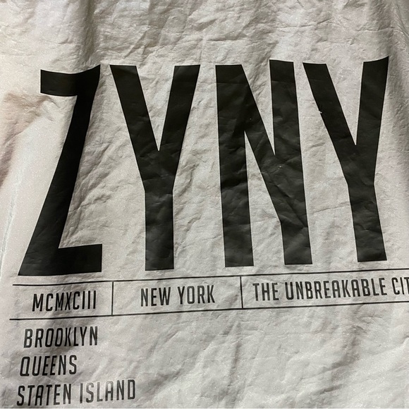 Zoo‎ York Full Zip Jacket Skateboards NYC L Silver w Patches Vintage Streetwear - Picture 5 of 14